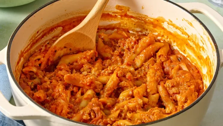 Viral Food Trend: One-Pot Tomato Sausage Pasta You Must Try